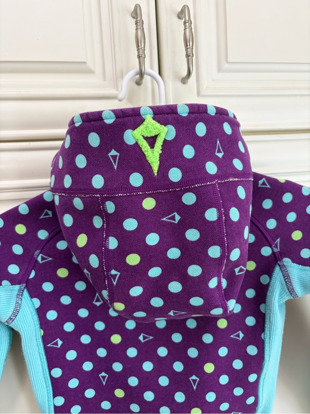 SIZE 4 - Ivivva girl’s full zip hoodie / jacket - Picture 9 of 12